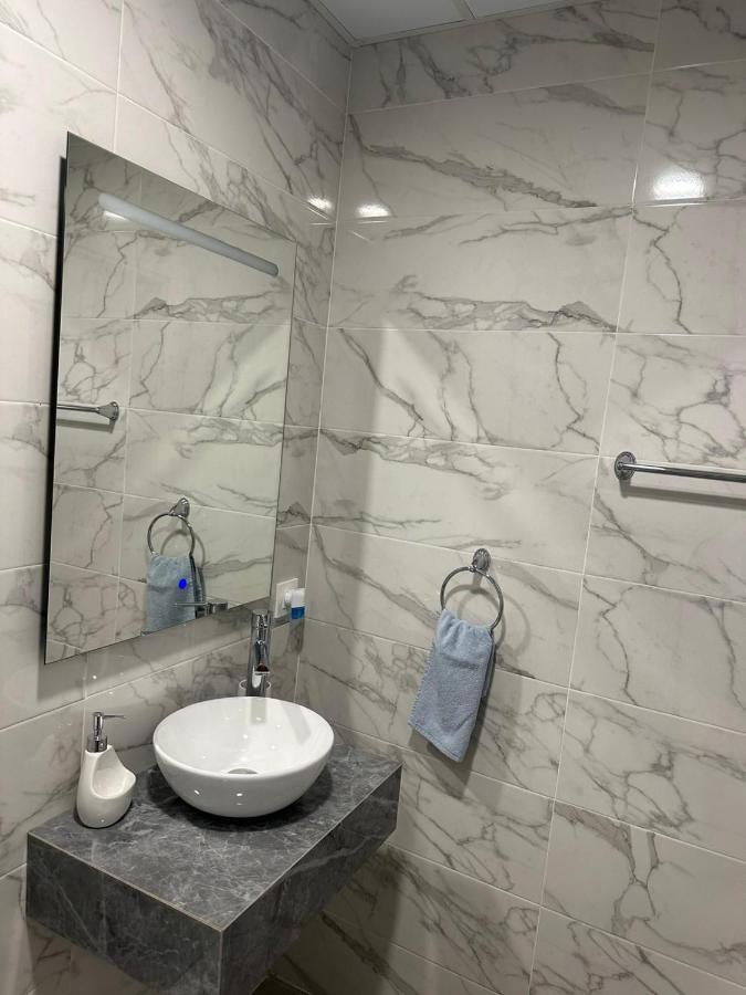 Fantastico Piso A 5 Minutos De La Estacion De Bus Y Tren A Metros De La Playa Apartment Malaga Exterior photo